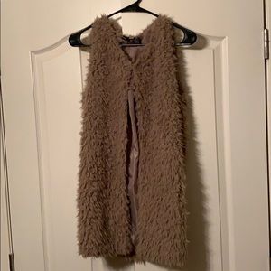 Windsor cozy vest